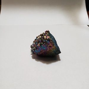 Aura amethyst stone crystal gem